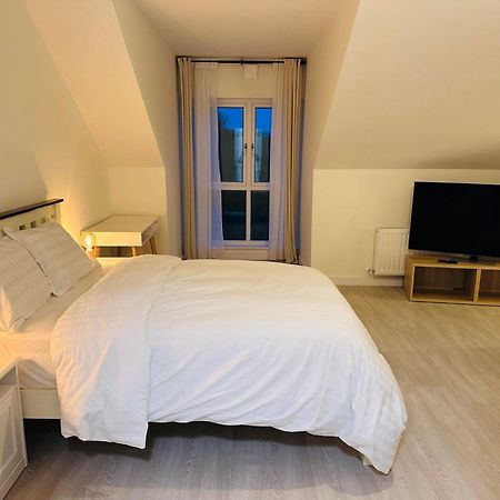 King Room With Ensuite In Dublin Clondalkin Esterno foto