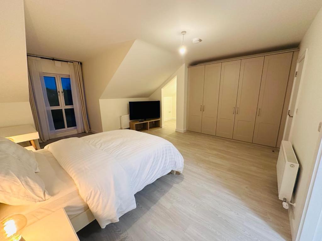 King Room With Ensuite In Dublin Clondalkin Esterno foto